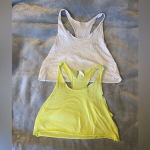 work out tanks size small. soft and comfortable.